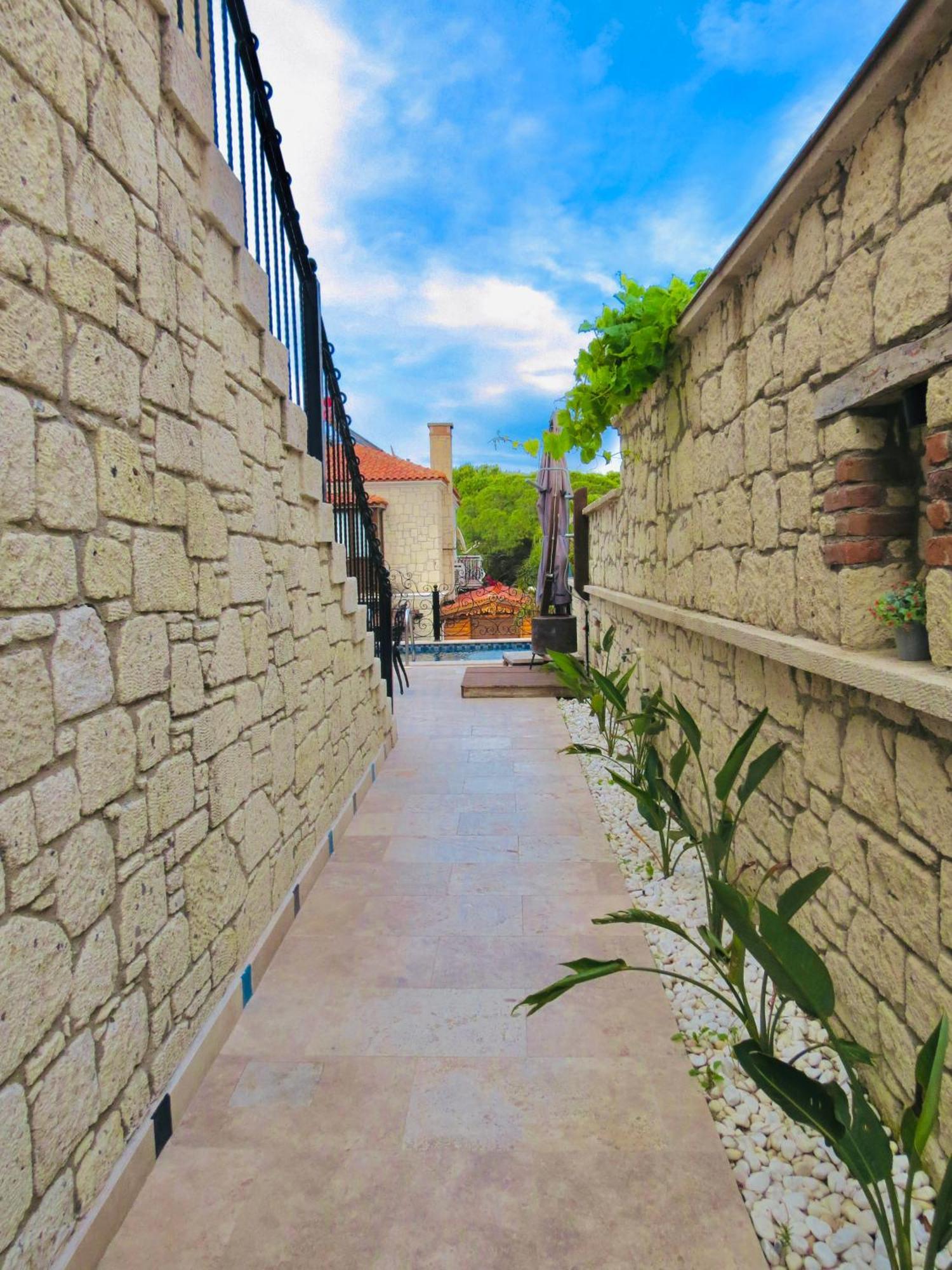 Fedora Otel Alacati Exterior photo